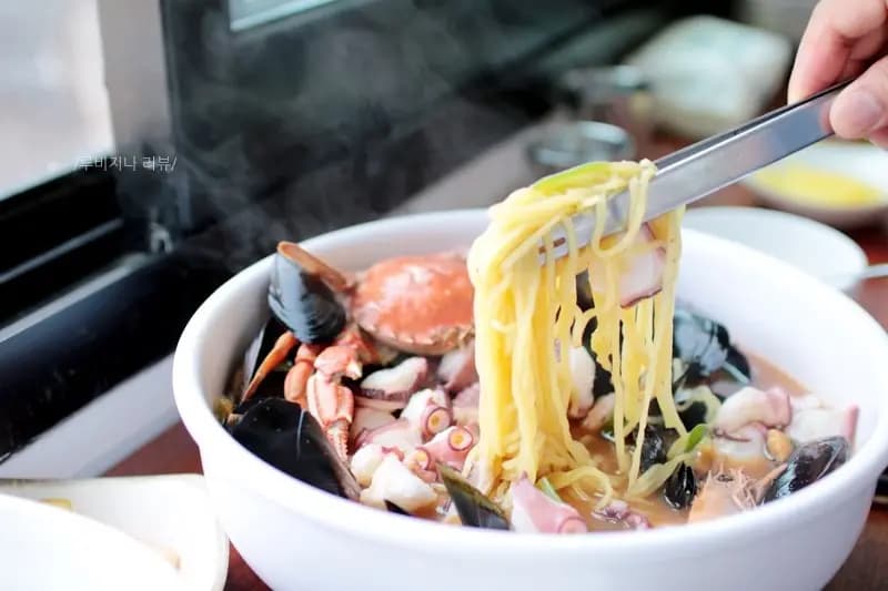 몰마농 그대와함께 해물라면 성산본점 사진