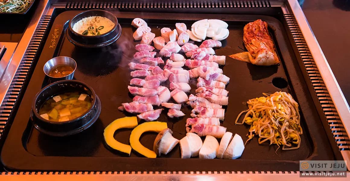 돼지굽는정원 제주협재점 사진