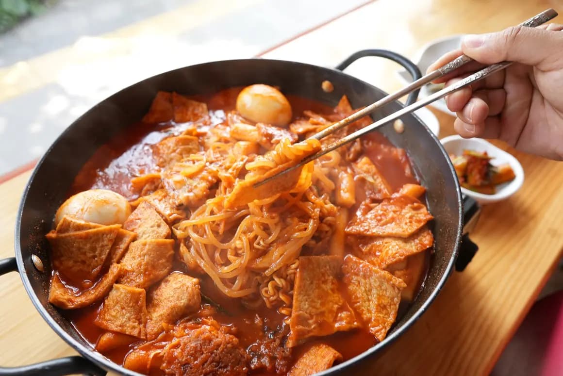 청춘테이블 사진