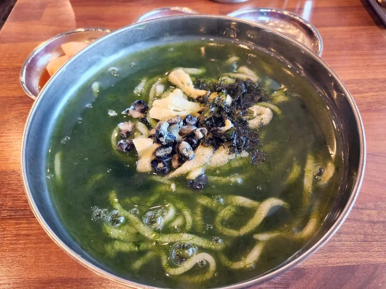 1080칼국수 사진