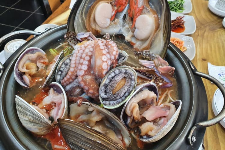 논짓물식당 사진